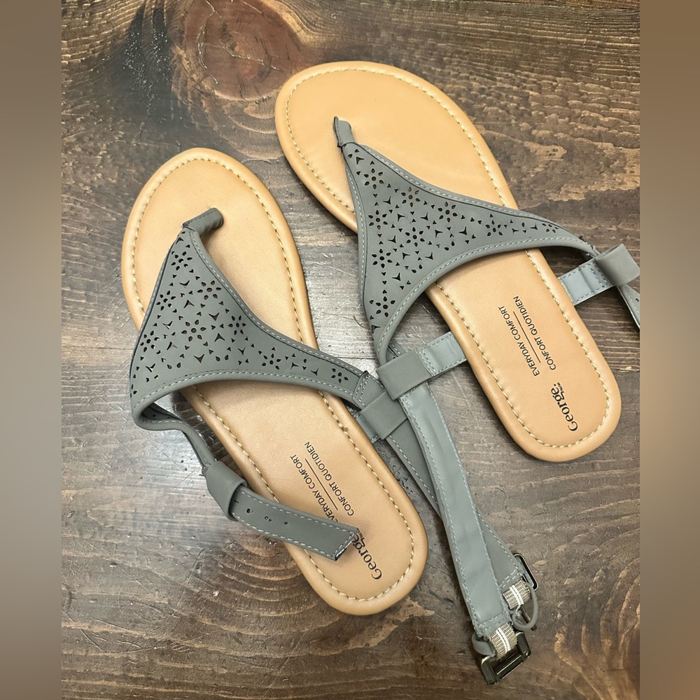NWOT women’s shoes